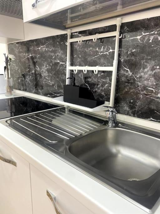 Milano Centrale Cozy Aparment Free Wifi Appartement Buitenkant foto